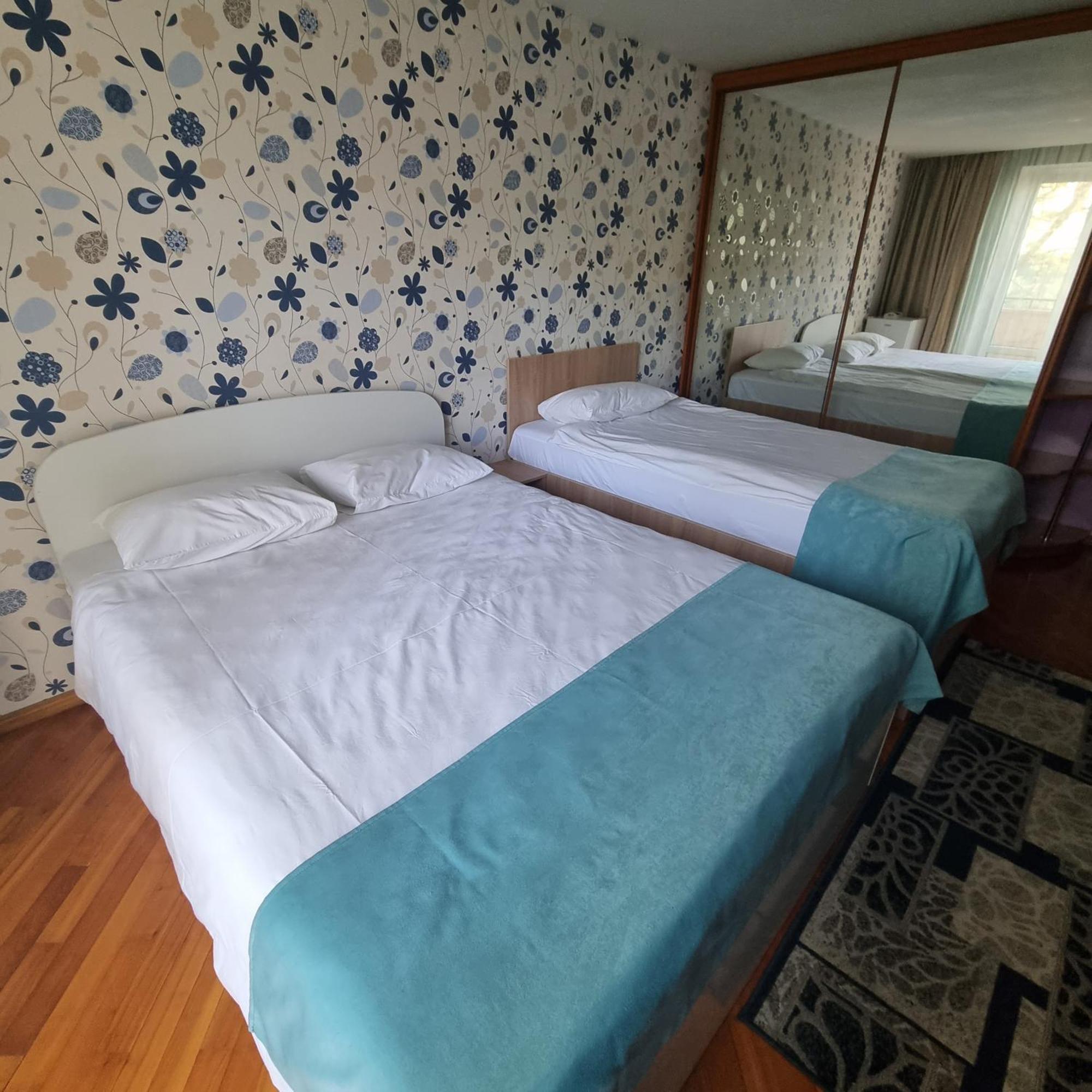 Hotel Home Sweet Home Кишинев Екстериор снимка
