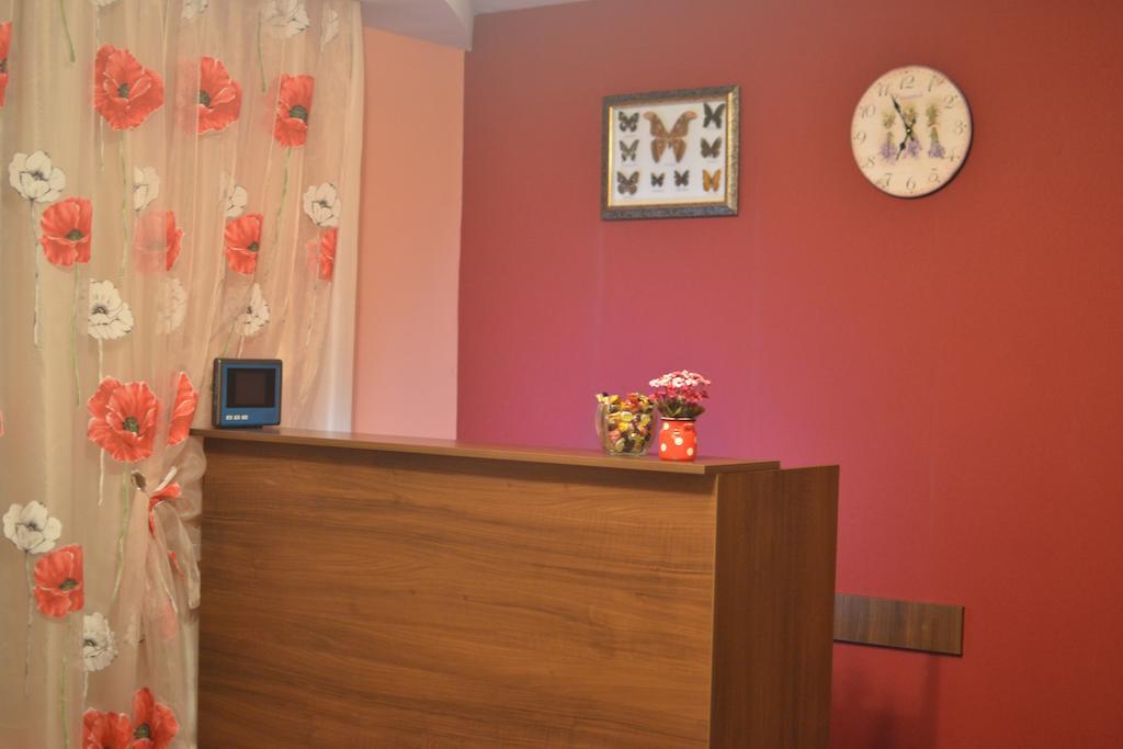 Hotel Home Sweet Home Кишинев Екстериор снимка