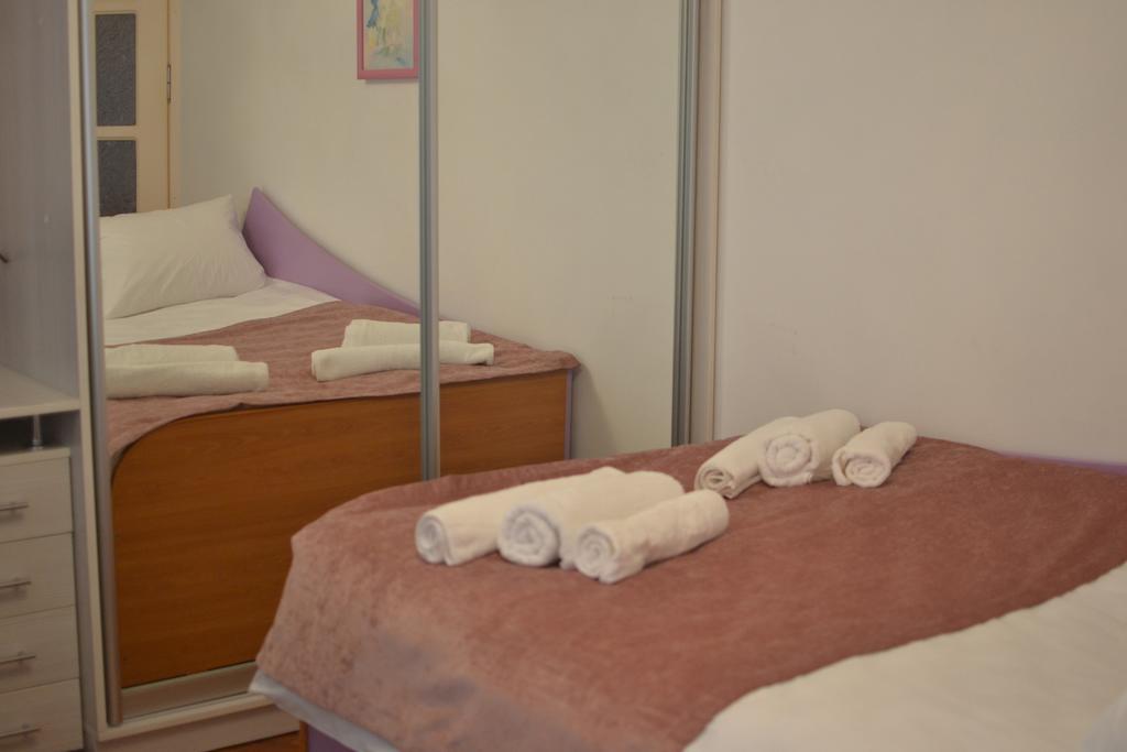 Hotel Home Sweet Home Кишинев Екстериор снимка
